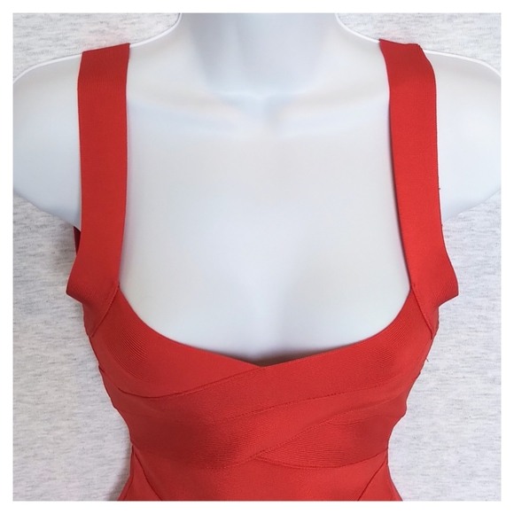 NWT House of CB Jennifer Cross Back Bandage Dress - Picture 4 of 8